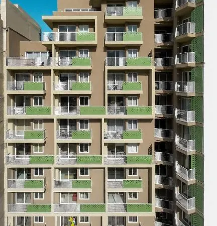 아파트 St Julians New Apartment! Bright, Spacious And Next To The
